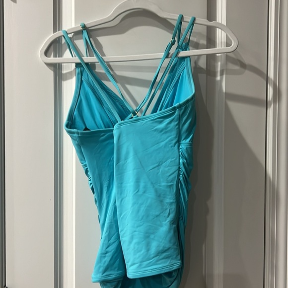 La Blanca Light Blue Womens Tankini Top Size 12 - Picture 2 of 3